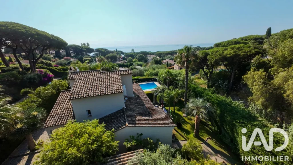 1 835 000 € Maison traditionnelle à Sainte-Maxime (83120) Réf : 2058873
